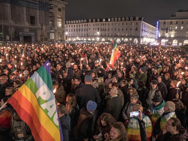 Per un cessate il fuoco permanente e una soluzione politica